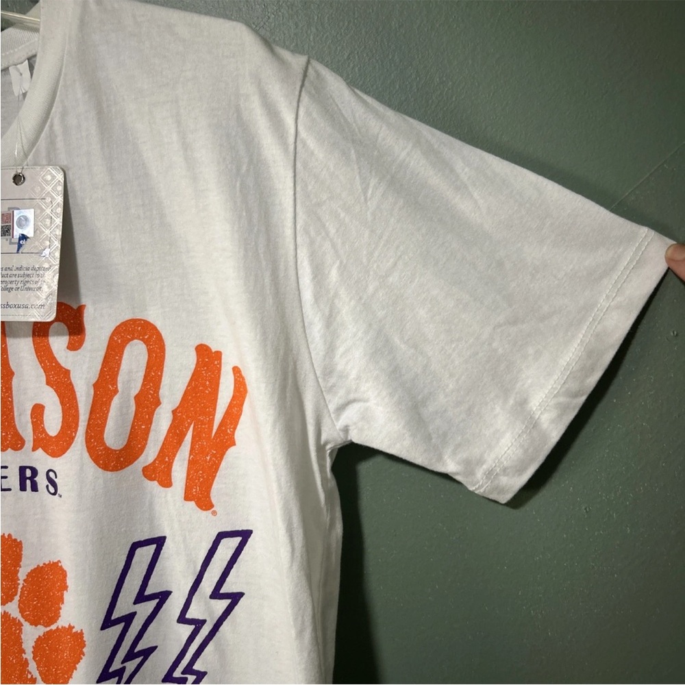 NWT Clemson Tigers NCAA Pressbox Women’s T-Shirt Death Valley White Size Medium - Picture 5 of 10